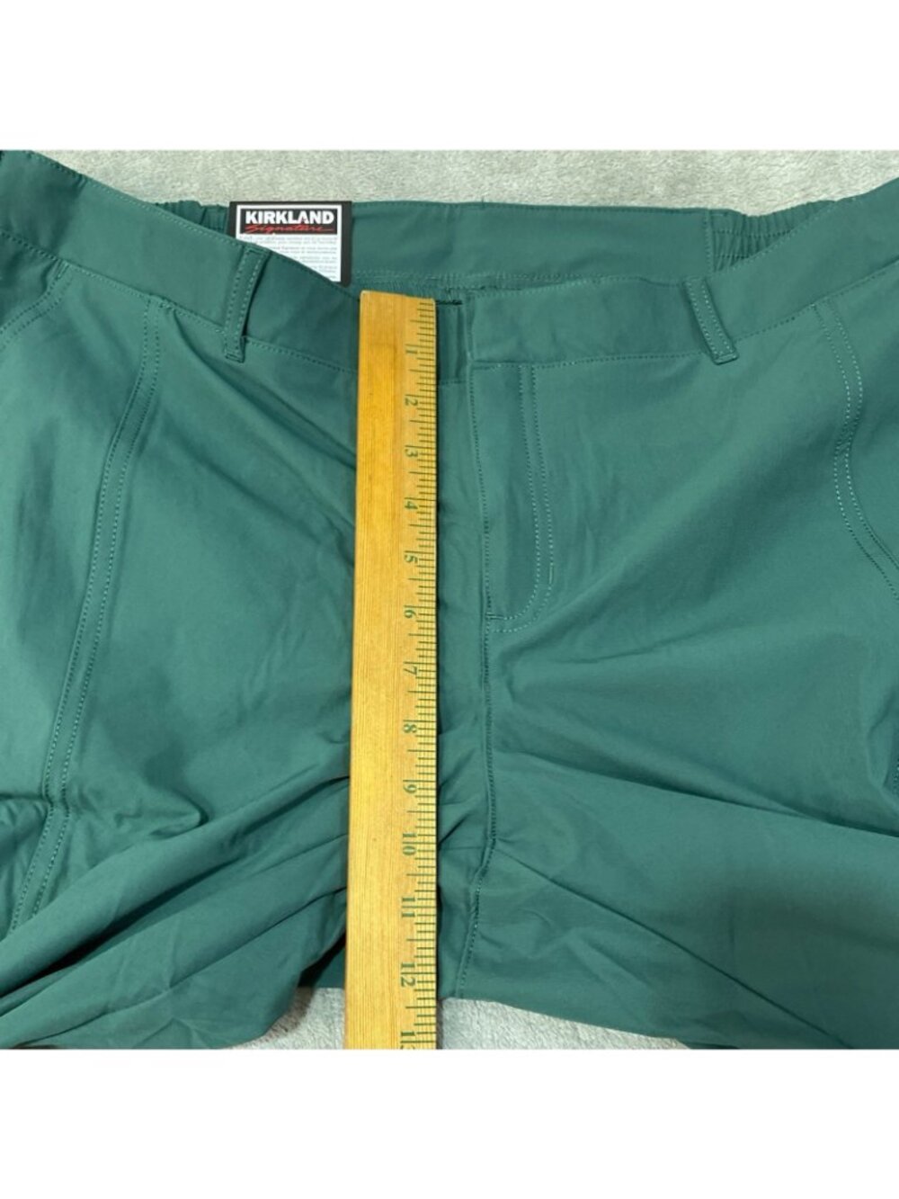 NWT Kirkland Signature Women's 16 Green Travel Pants Cargo zip M1224 - Picture 4 of 12